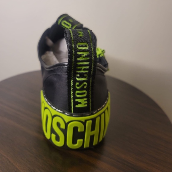 Moschino zippered logo-tape sneakers Green (Chartreuse) + Black Men's Size 44 - Picture 2 of 6